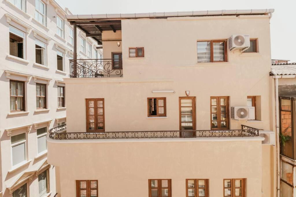 Galadoo Suites 4Th Floor Istanbul Exteriör bild