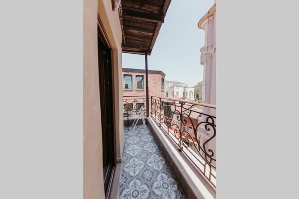 Galadoo Suites 4Th Floor Istanbul Exteriör bild